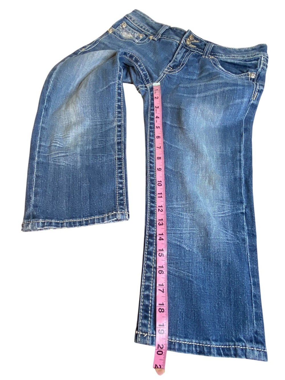 Miss Me Embellished Embroidered Capri Jeans Women’s size 29 - Picture 14 of 16